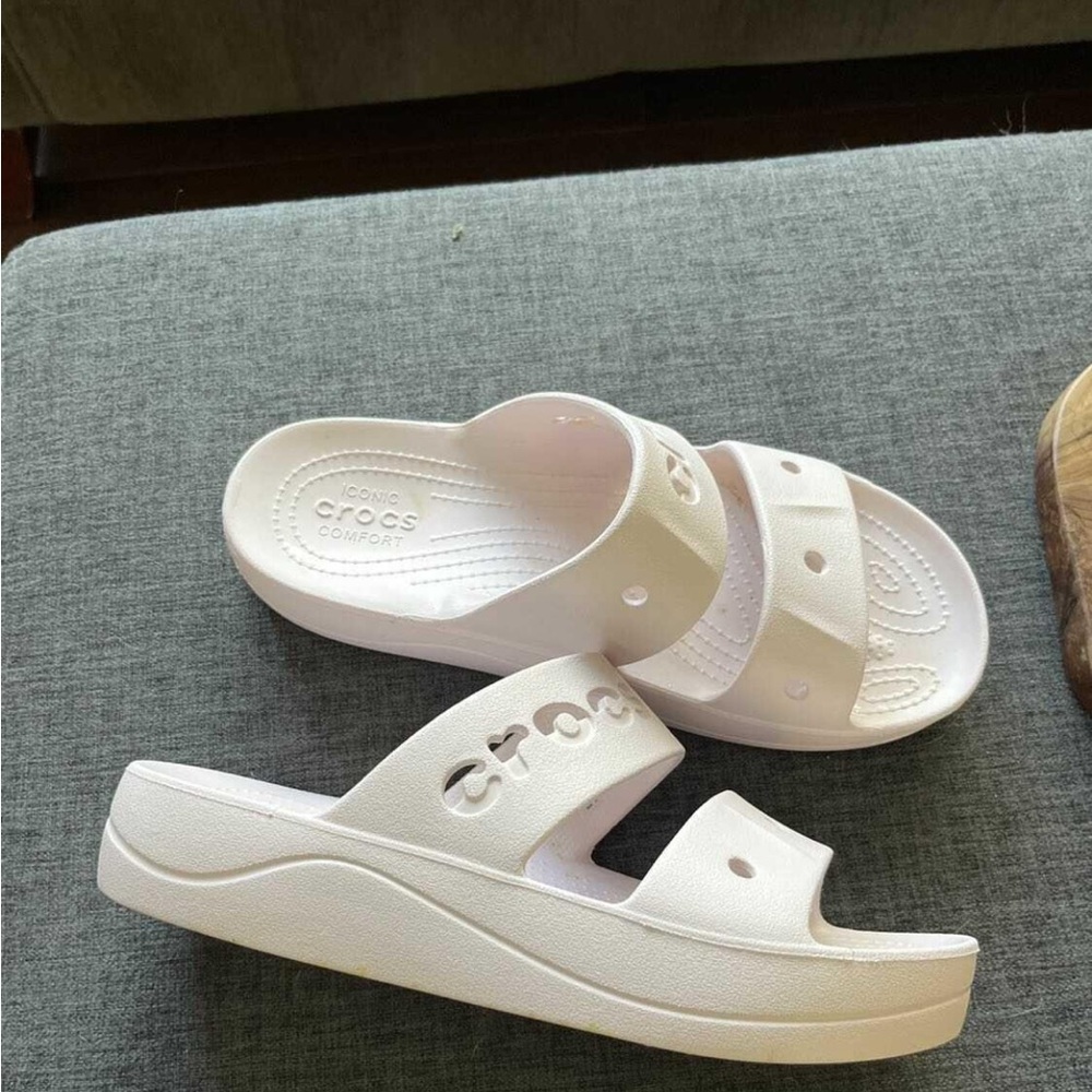 CROCS Womens Baya Clog Slip On Sandals Size 9